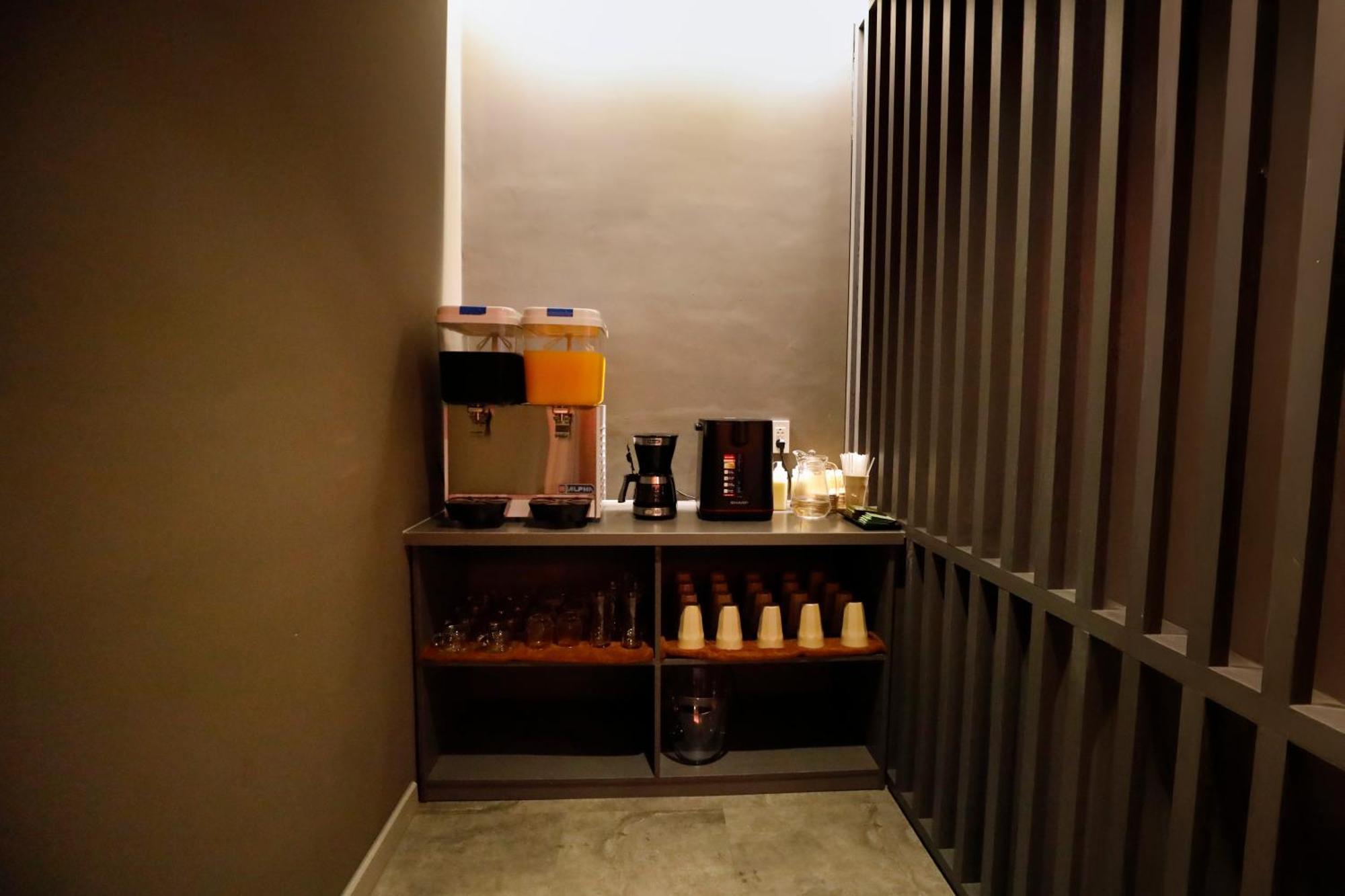 Khách sạn Saigon Travel Lounge